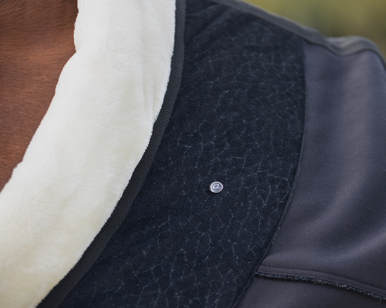 Couverture Julin noire QHP