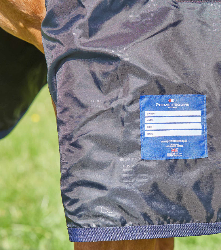 Buster zero turnout rug