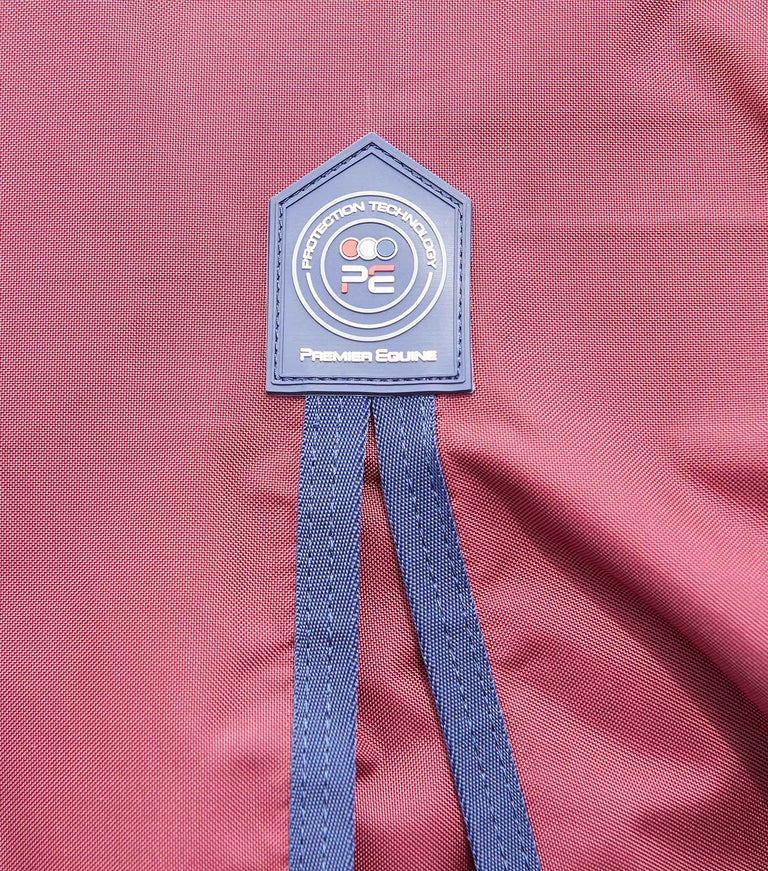 Buster zero turnout rug