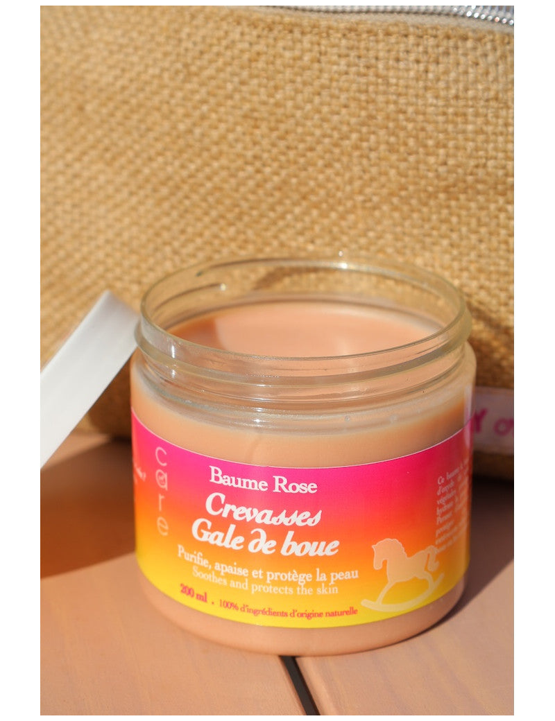 Baume rose crevasses gale de boue