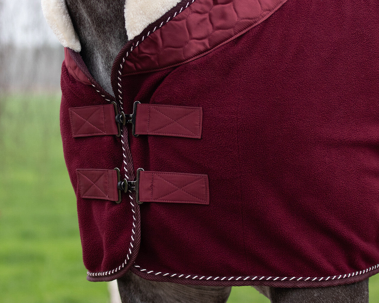Couverture polaire brilliance bordeaux QHP