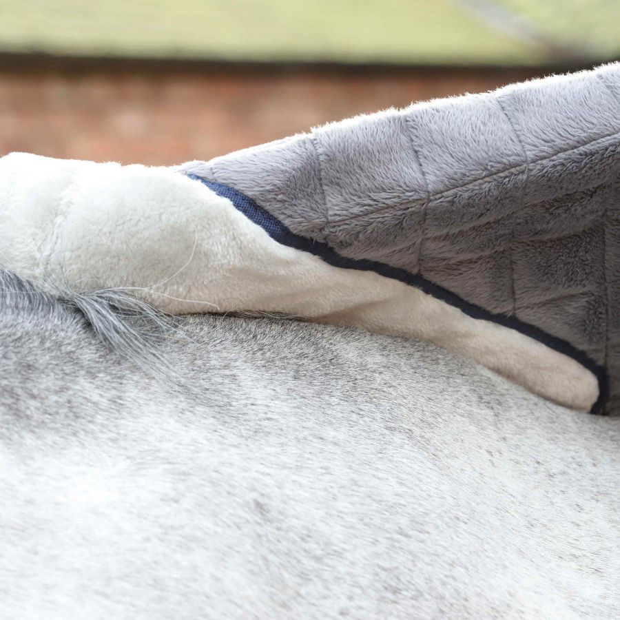 Couverture Weatherbeta Comfitec deluxe diamond quilt medium