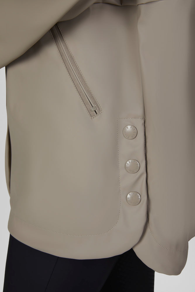 Pikeur rain poncho latte